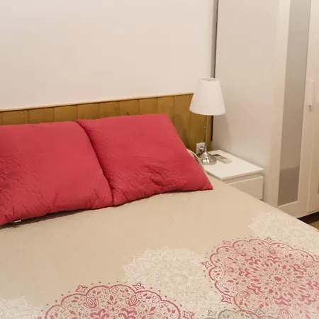 Apartamento Mansaborá Caces